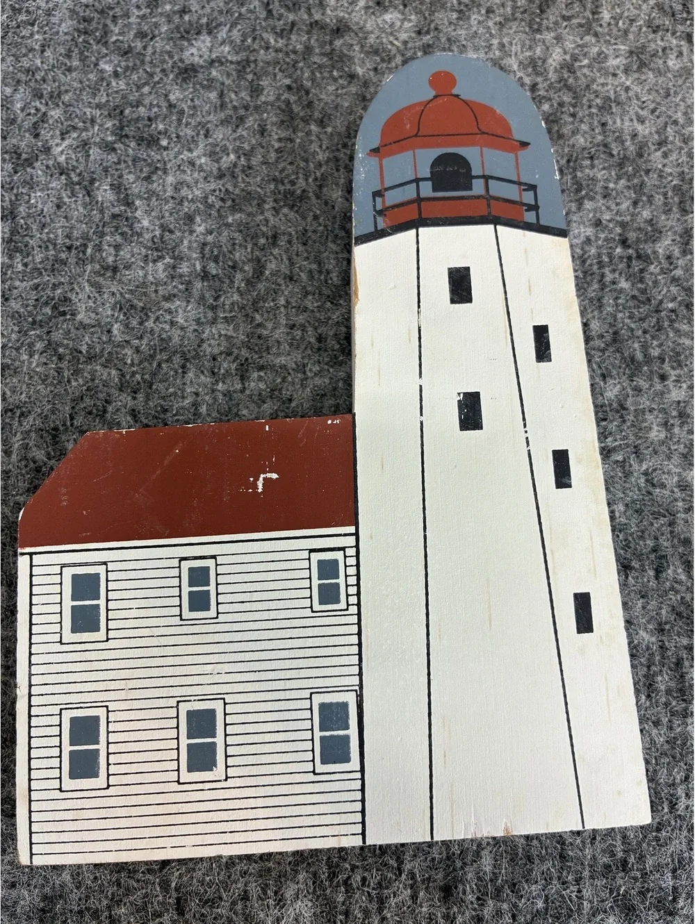 Cats' Meow Collectible Wooden Lighthouse Set 1990 Salem Hook Lighthouse Series